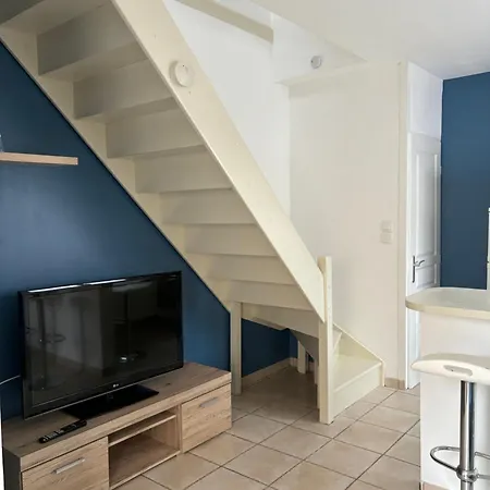 Charme C Apartamento Saugnieu